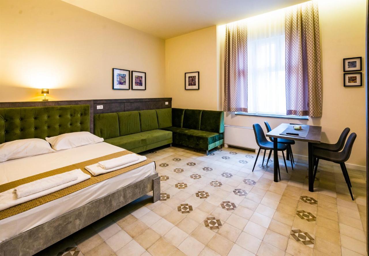 Lux Villa Old Town Белград Екстериор снимка